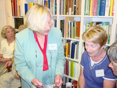 md_satam_pic06.jpg - Maureen Collins and Dairne Irwin (MD)