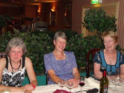 md_sateve_pic20.jpg - Sheila Dalton, Audrey Dalton, Dairne Irwin (MD)