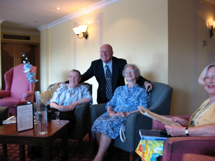 mi_sateve_IMG_0378.jpg - Alicia Riley, Howard J Dalton, Margaret Deyes and Maureen Collins (MI)