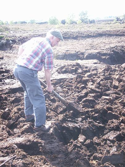 PICT0970.JPG - and so does Mike Dalton (MD)