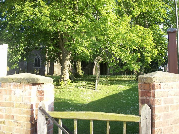 10_08_photo2.jpg - The charming church yard, Seagrave Leicestershire (August 2007 Issue)