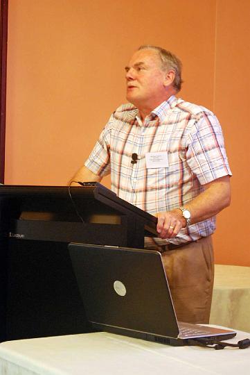 Duntryleague5.jpg - Michael Neale Dalton, DGS Chairman, welcomes delegates and Daltons Worldwide to Orange via a Live Internet Feed - a DGS First (DP)