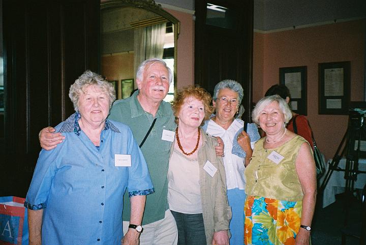 mc_satam_pic14.JPG - Trish Fox, Paddy, Pat Dalton, Pauline Dalton and Maureen (MC)