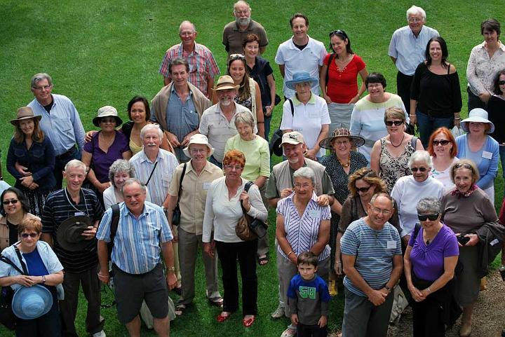 dp_sun_KangaroobieHouse11.jpg - Another group view.... (DP)