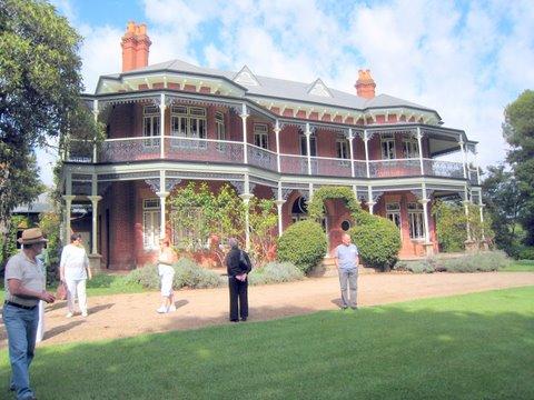 pat_sunam_0406.JPG - Kangaroobie (PD)