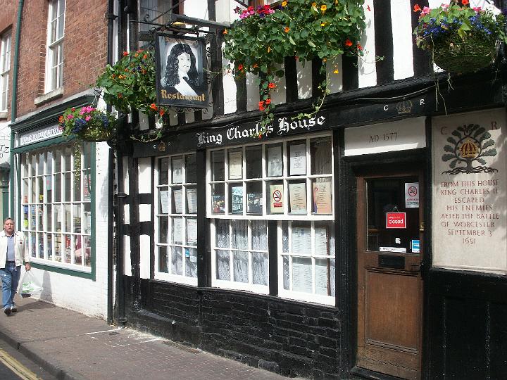 PICT0268.JPG - Saturday afternoon walking tour